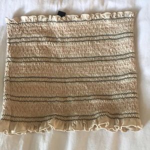 cute tube top- very soft——- worn once
